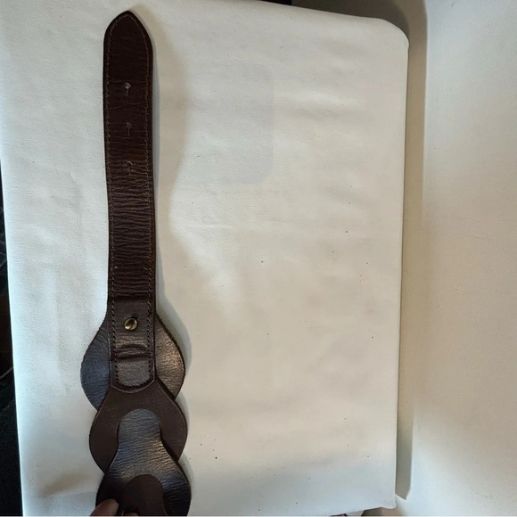 OLD NAVY Sz L-XL Leather Belt J-Hook Closure Intertwined Loops Vintage O-ring - Picture 4 of 5